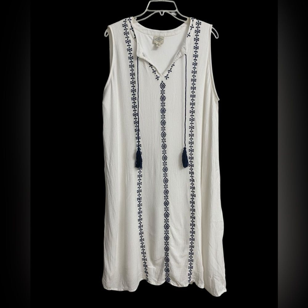 St John's Bay Women's Sleeveless Embroidered Tunic Dress Size XXLT Beachy Boho